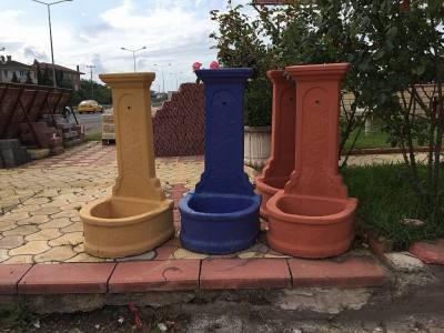 Beton çeşmeler